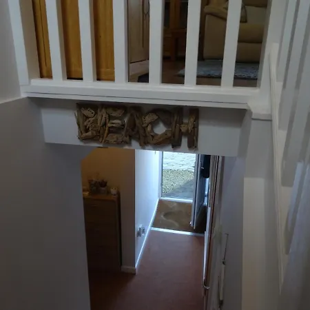 Bespoke Coastal 2 Bed Cottage With Free Parking Ilfracombe Exterior photo