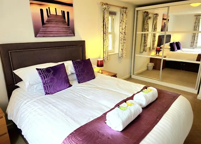 Bespoke Coastal 2 Bed Cottage With Free Parking