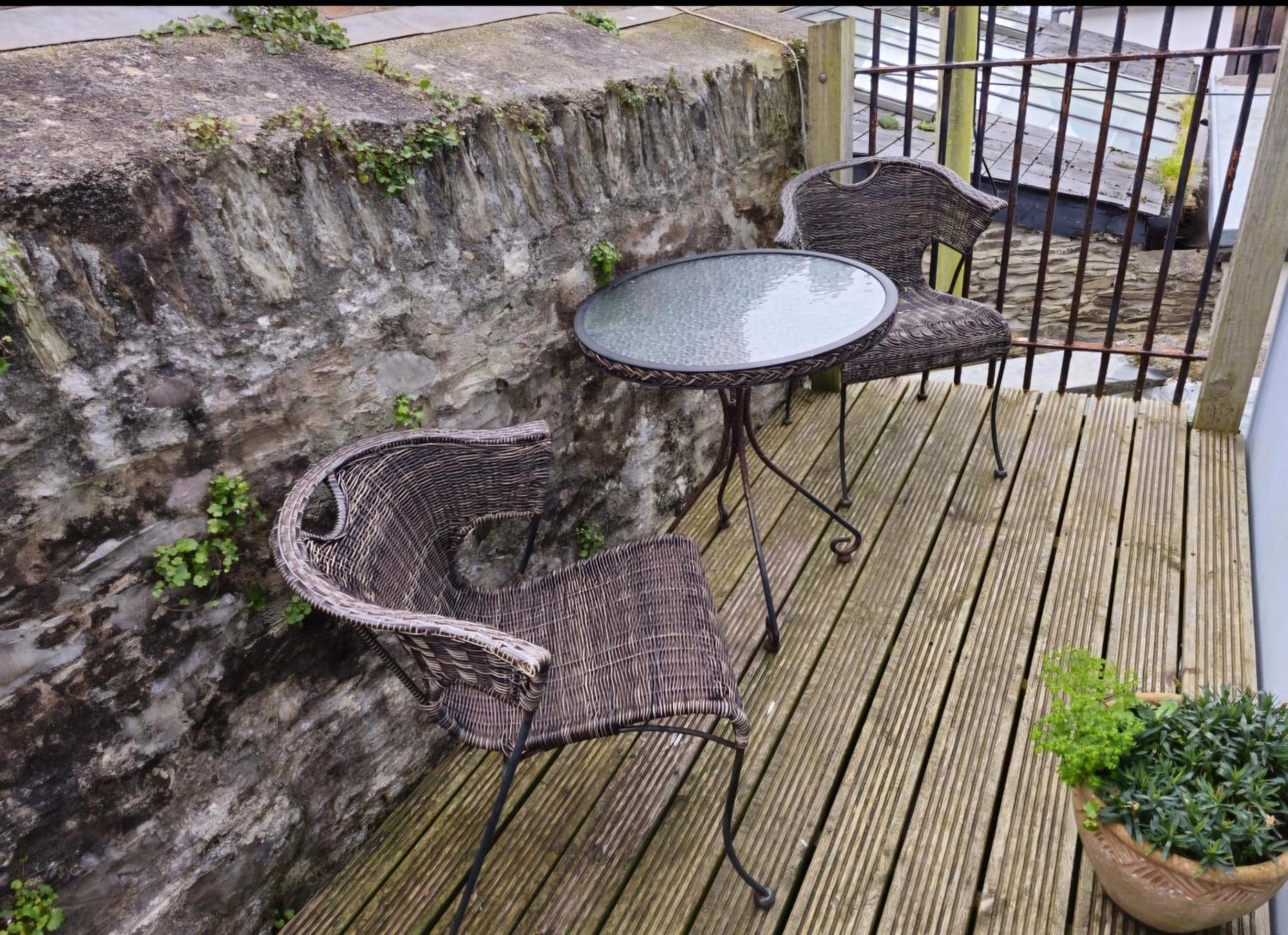 Bespoke Coastal 2 Bed With Free Parking Holiday home *